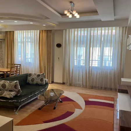 Cozy Apartment In The City Center Baku Exterior photo